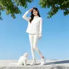 Nueva Chaqueta Ligera de Algodón Acanalado Ajuste Delgado Talla Grande para Mujer Otoño/Invierno 2026 Corta Holgada Cuello Alto Abrigo Cálido