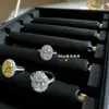 Anel de Diamante de Alto Carbono Europeu e Americano Mais Vendido Anel de Zircônia Ovo de Pombo de Luxo Europeu e Americano Anel de Casamento Feminino Joia da Moda