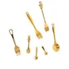 2026 Popular Garfo e Colher Dourados Brilhantes Miniatura Acessórios de Brinquedo de Comida Pingente de Liga Acessórios para Pulseira DIY Colar