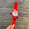 Pulsera de Papá Noel con adornos de anillo de presión lindos para niños de Navidad, pulsera de peluche de dibujos animados, muñeco de nieve, alce, mujer