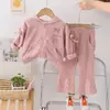 Conjunto de Vestido e Calça com Capuz Longo para Meninas 2025 Nova Primavera Moda Infantil Moda Bebê Primavera e Outono Conjunto de Duas Peças