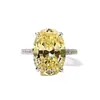 Anillo Paraparacha de Corte Flor de Hielo de Lujo Ligero y de Gama Alta, Elegante y a la Moda, Anillo Tesoro Personalizado y Exquisito Color Huevo de Paloma para Mujeres
