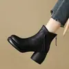 Botas de Cano Curto com Salto Alto e Solado Macio Femininas 2026 Outono/Inverno Novo Estilo Salto Bloco Solado Grosso Botas Martin Versátil Retrô Sapatos de Salto Único Botas Femininas com Veludo