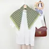 Lenço Quadrado Pequeno Floral Artístico Estilo Japonês para Mulheres, Lenço Decorativo de Pescoço para Primavera e Verão, Combinado com Camisetas, Camisas, Xales e Faixas de Cabelo