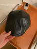 Gorra de Pu Cuero Estilo Británico Vintage Negra para Mujer, Gorra de Pico Artística Única de Nicho, Boina de Alta Gama para Primavera y Otoño