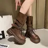 Botas de moda estilo coreano con cordones, nuevas para primavera y otoño, con suela gruesa, para mujeres petite, con hebilla de cinturón, de media pantorrilla, que aumentan la altura 2026