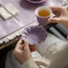 Novos Porta-Copos de Cerâmica Pétala Roxo Lavanda e Dourado Estilo Chinês, Pires Isolantes de Calor, Bandejas de Chá, Conjunto de Chá Kung Fu, Acessórios para Cerimônia do Chá