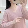 Camiseta Base de Tricô com Decote V Vazado para Mulheres, Manga Longa, Novo Estilo Primavera e Outono 2026, Roupa de Baixo Estilosa, Suéter Pulôver de Cor Sólida