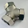 Conector de Manguera Metálica Recubierta de Plástico de Acero Inoxidable Tipo 304Y de Tres Vías Conector de Tubería de Acero