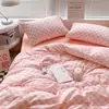 Conjunto de cama minimalista estilo Nantong de quatro peças, adequado para todas as estações, feito de algodão com estampa reativa
