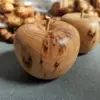 Adornos Navideños de Talla en Madera de Manzano Pequeño de Tuya Taihang Fragancia Natural Duradera Rica Decoración del Hogar Artesanías de Madera Maciza