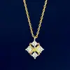 Transmisión en Vivo Caja de Regalo Popular Forma de Cruz Diamante en Forma de X Lujo Accesible Estilo K Simple y Compacto Diamante con Garras Rombo Pendientes de Cruz