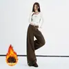 Pantalones de Mezclilla Lavada de Color Arena Cálida Transfronterizos con Forro Polar para Mujer 2026 Otoño/Invierno Nuevo Casual Holgado Cálido Plátano