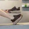 Zapatos Casuales Retro Maillard de Suela Gruesa para Mujer 2026 Nuevos Zapatos Individuales con Cordones de Piel Genuina Suela Suave Aumentadores de Altura Zapatos Deportivos de Entrenamiento Alemanes