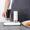 Pote de Temperos Spot Restaurant com Pimenta e Cominho, Borrifador Magnético com Abertura e Fechamento Automáticos, Pote para Condimentos Selado à Prova de Umidade para Uso Comercial