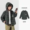Jaqueta Masculina Duoduo, Estilo Primavera e Outono, Nova Coleção Primavera 2026, Camisa com Capuz Xadrez Infantil, Top Tendência para Crianças Maiores