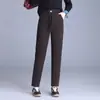 Leggings forradas de fleece femininas, novo estilo de inverno 2026, espessadas, cintura alta, modeladoras, comprimento cropped, calças de algodão da moda e versáteis