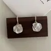 Pendientes de Camelia con Perlas Elegantes y de Alta Gama Coreanos para Mujer 2023 Nuevos Pendientes de Lujo Ligero con Diseño de Nicho de Moda