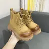 Botas de Couro para Meninos Botas Martin para Crianças Novo Estilo Outono 2024 Botas para Meninas Crianças Pequenas e Grandes Botas Curtas com Solado Macio Tendência Comércio Exterior