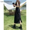 Falda de Mezclilla Negra para Mujer con Abertura Moda Primavera y Otoño Versátil Nueva Llegada Corta Media Longitud Línea A Cadera Falda