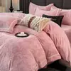 Outono/Inverno 2026 Leite Lã Tecido Fita Artesanato Conjunto de Quatro Peças Luxo Leve Patchwork Francês Roupa de Cama Live E-commerce