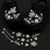Corrente dourada girassol rosa compatível com Crocs luxo leve strass acessórios DIY flor de sapato decoração removível atacado fivela de sapato