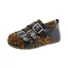 Nuevos Zapatos Mary Jane Retro Franceses de Suela Blanda 2026 para Mujer, Estilo Europeo Hebilla Estampado de Leopardo Punta Redonda Poco Profundos Casuales