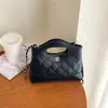 Bolsa de mão estilosa com design de nicho de moda transfronteiriça para mulheres, novo modelo 2026, bolsa de ombro leve de alta qualidade, bolsa transversal