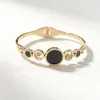 Nova Pulseira de Aço Titânio com Preço Especial para Mulheres em Formato de C Fashionável com Diamantes Resistente à Cor Alta Qualidade Joia para Melhor Amiga