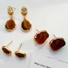 Pendientes Ovalados de Ojo de Tigre Estilo Retro Maillard Pendientes de Color Café para Otoño e Invierno de Gama Alta Pendientes de Lujo Accesible para Mujeres