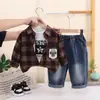 Traje de Primavera y Otoño para Niños 2026 Nueva Moda Camisa a Cuadros Infantil Manga Larga Conjunto de Dos Piezas Guapo Bebé Venta al por Mayor Moderno