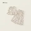 Conjunto de Chaleco Floral Fresco Estilo Coreano y Pantalones de Pierna Ancha para Niñas Verano 2025 Conjunto de Dos Piezas con Diseño de Borde de Volantes