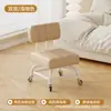 Taburete pequeño de rueda universal sala de estar ruedas taburete bajo silla de apoyo para caminar para niños baño de pies taburete redondo ruedas elevables moderno minimalista