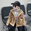 Ropa de Otoño e Invierno para Niños Chaqueta con Forro de Terciopelo Grueso Suéter de Lana Engrosado 2026 Nueva Moda Ropa de Algodón Caliente para Bebé