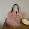Bolso de mano de felpa con un solo hombro para mujer, de gran capacidad, elegante, para otoño e invierno, modelo nuevo 2026, transfronterizo