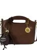 Bolsa de Mão de Couro Macio de Nicho Transfronteiriça Novo Estilo 2026 Moda Retrô Elegante de Ombro Único, de Mão, Transversal para o Dia a Dia