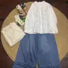 Camisa de Algodón Holgada Estilo Japonés Nueva Colección Primavera y Otoño Cuello de Muñeca Versátil Bordada con Encaje Artístico Blusa