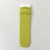 Meias Finas de Gelo de Verão para Mulheres, Meias Arrastão Meia-Panturrilha, Meias Dopamina Respiráveis Sem Costura, Meias Longas Versáteis de Cor Sólida, Zhuji