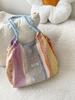 Bolsa de lona con estampado floral de Amazon, gran capacidad, estilo informal, con cordón ajustable.