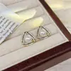 Brincos Triângulo Geométrico Simples de Diamante e Pérola de Design de Nicho Estilo Coreano Moda Luxo Leve Explosivos Versáteis