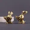 Adornos Pequeños Creativos de Latón del Zodiaco Conejito Lindo Retro Mascota de Té Adornos para Escritorio Hogar Oficina Artesanías
