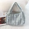 Bolso de Mano Pequeño de Moda Estilo Chanel con Flores Pequeñas Tridimensionales, Bolso de Lona Exquisito para el Trabajo, Lindo Bolso Tote