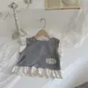 INS Chaleco de Punto a Cuadros Pequeños con Encaje para Bebé de Primavera y Otoño Estilo Princesa Tesoro Femenino Chaleco Floral Blusa sin Mangas