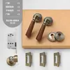 Cerradura de puerta de madera de nogal de lujo ligero estilo francés para uso en interiores en dormitorios, cocinas y baños, manija de puerta dividida universal para el hogar
