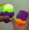 En Stock Tiktok Zanahoria Alivio del Estrés Impreso en 3D Gravedad Infantil Berenjena Cuchillo Retráctil Juguete Educativo Portátil
