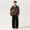 Chaqueta de Trabajo para Hombre Xintang Ropa de Hombre Lavada Desgastada 100% Algodón Cuello Alto Abotonada con Empalme Metálico Chaqueta de Mezclilla para Hombre