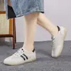 Populares Zapatos de Entrenamiento Alemanes Calados para Mujer, Nuevo Estilo Verano 2026, Zapatos Planos Versátiles de Suela Blanda, Ligeros y Transpirables