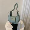 Bolsas transfronteiriças femininas nova moda Crescente bolsa nas axilas nicho leve luxo ombro bolsa mensageiro