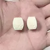 1 Colgante Redondo de Fruta de Marfil con Talla de un León, una Bestia Mítica y un Dragón Manualidades y Accesorios DIY al por Mayor