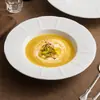 Prato de Jantar Cerâmico de Fábrica, Prato Chapéu de Palha, Prato de Louça, Louça de Hotel de Alto Padrão, Prato de Café da Manhã, Prato Redondo com Borda Larga de Renda, Prato de Sopa